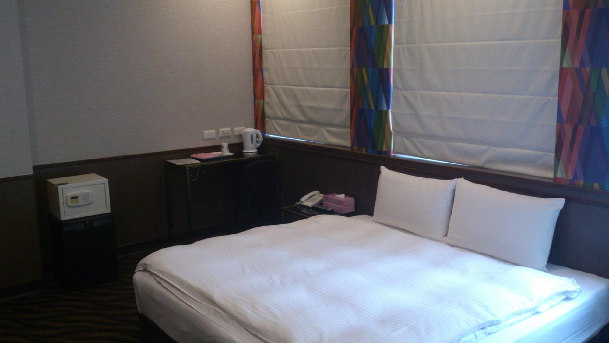 Moshamanla Hotel - Ximen Taipei Room photo